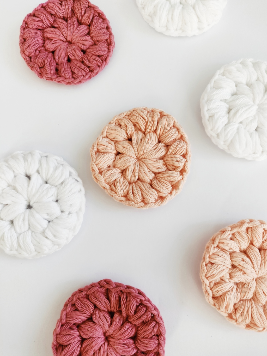 Crochet cotton pads // Virkatut kestovanulaput